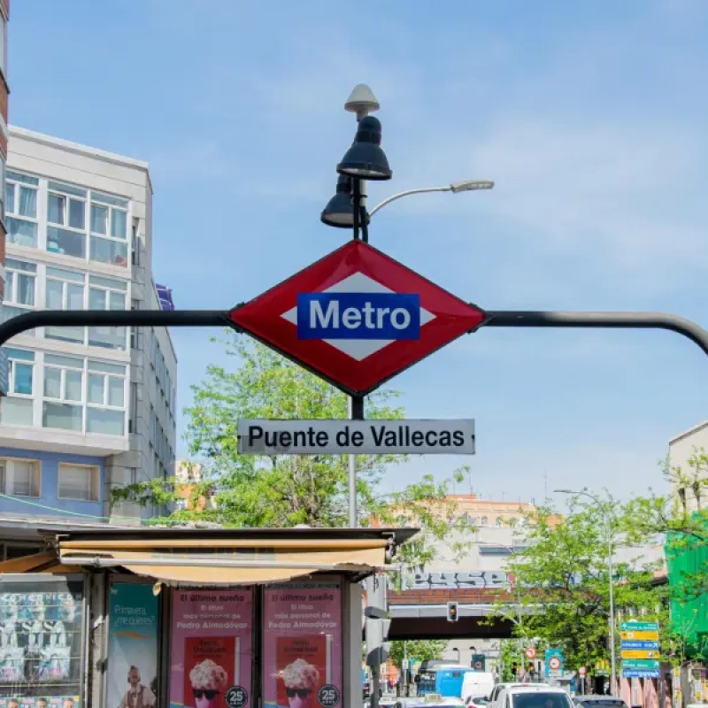 Metro_Puente-de-Vallecas